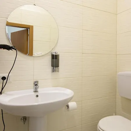 Madb&b 3* 那不勒斯