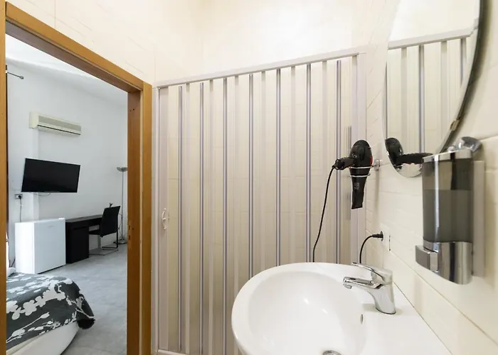 Madb&b Πανσιόν